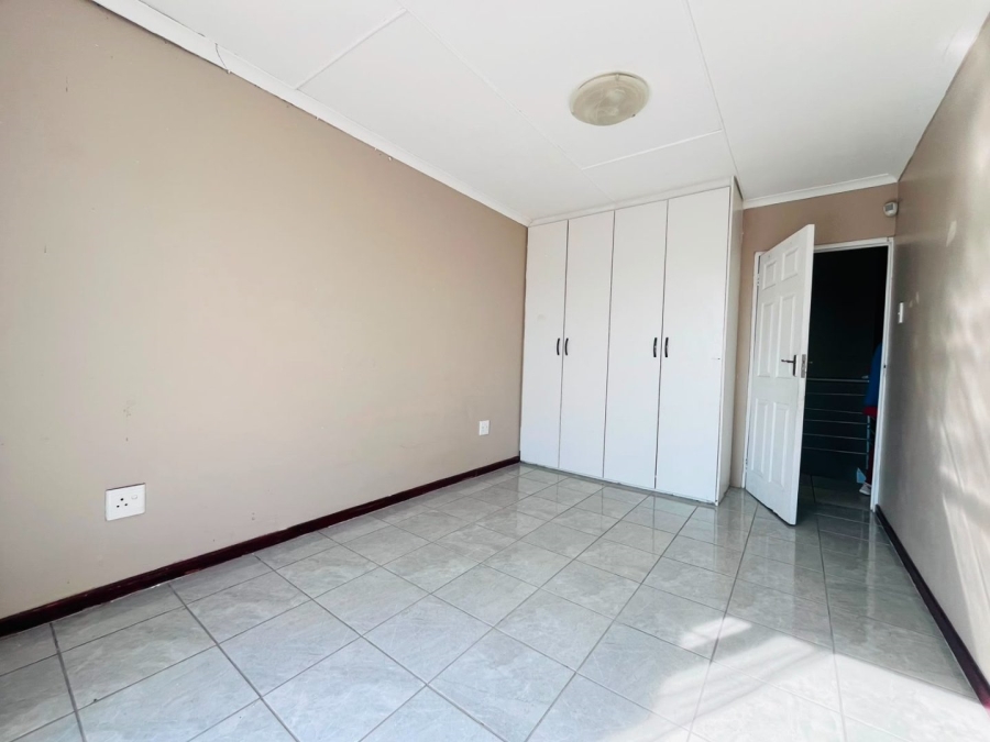 3 Bedroom Property for Sale in Greenfields Eastern Cape